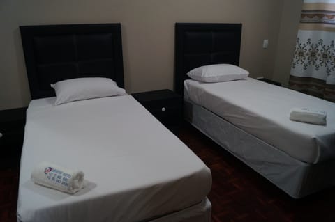 Deluxe Twin Room, 2 Twin Beds, Bathtub, Garden View | Premium bedding, in-room safe, desk, soundproofing