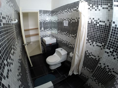 Standard Twin Room, Ocean View | Bathroom | Shower, towels