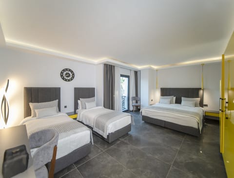 Family Quadruple Room, 1 Bedroom | Frette Italian sheets, premium bedding, in-room safe, desk