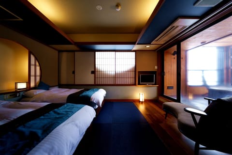 Japanese Western Suite with Open Air Bath | In-room safe, iron/ironing board, free WiFi, bed sheets