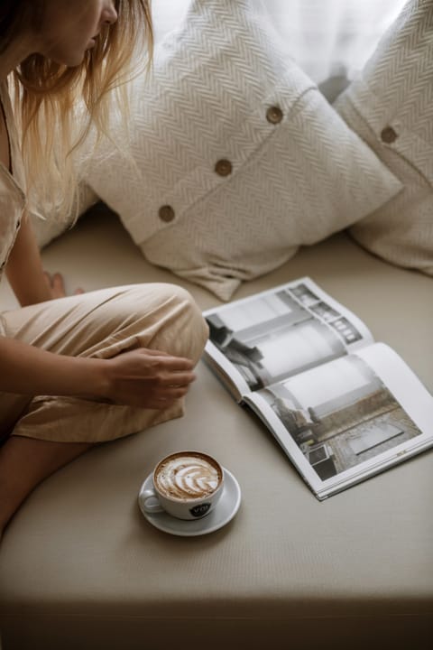 Memory foam beds, in-room safe, desk, laptop workspace