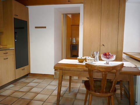 Furniture, Table, Property, Cabinetry, Wood, Lighting, Interior Design, Flooring, Floor, Wood Stain