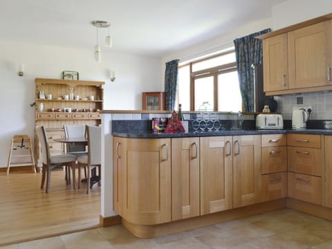 Kitchen | Battanropie Lodge, Carrbridge