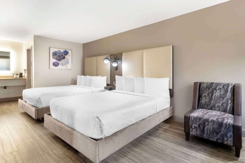 Standard Room, 2 Queen Beds, Non Smoking | In-room safe, desk, laptop workspace, soundproofing