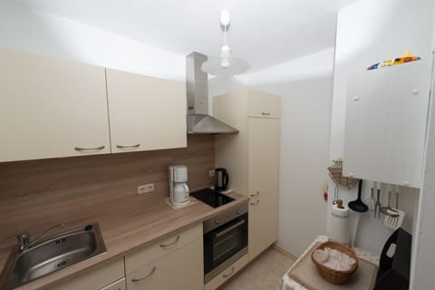 Apartment, Ground Floor | Private kitchen | Fridge, oven, espresso maker, coffee/tea maker