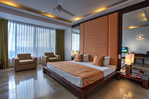 Deluxe Twin Room Triple | 1 bedroom, premium bedding, memory foam beds, minibar