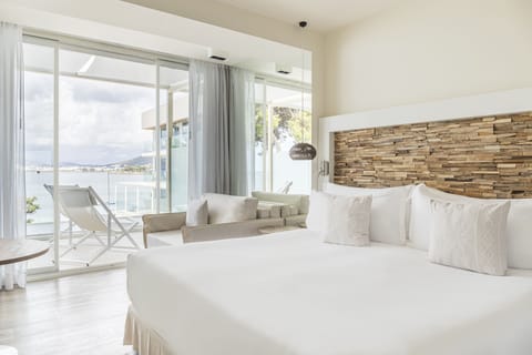 Superior Room, Terrace, Sea View (ME) | Premium bedding, minibar, in-room safe, desk