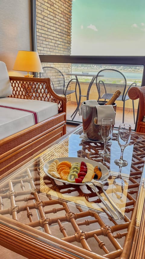 Superior Suite | 1 bedroom, minibar, in-room safe, desk