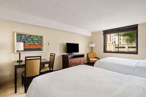 Deluxe Room, 2 Queen Beds | Hypo-allergenic bedding, in-room safe, desk, laptop workspace