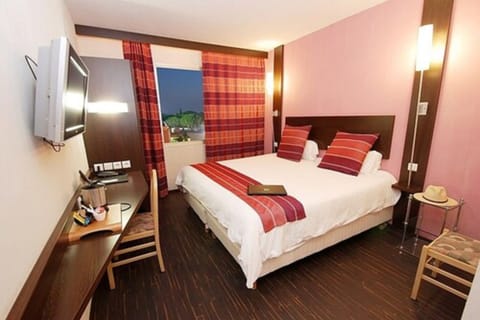 Superior Double or Twin Room | Room amenity