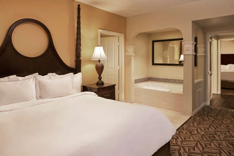 Suite, 3 Bedrooms, Accessible, Kitchen (3x3 Shower) | Premium bedding, down comforters, pillowtop beds, in-room safe