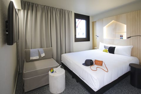 Triple Room | Premium bedding, blackout drapes, soundproofing, free WiFi