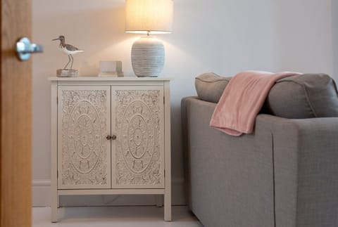 Lakeview - lifestyle shot