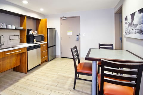 Suite, 1 Queen Bed, Accessible, Bathtub | Private kitchen | Full-size fridge, microwave, dishwasher, coffee/tea maker