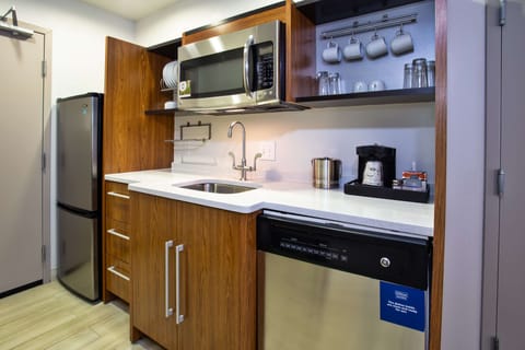 Studio, 1 Queen Bed, Accessible (Hearing) | Private kitchen | Full-size fridge, microwave, dishwasher, coffee/tea maker