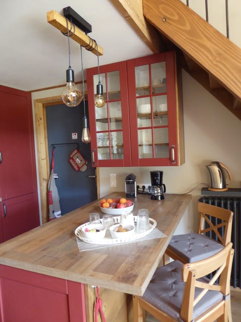 Panoramic Cottage, Mountain View | Private kitchen