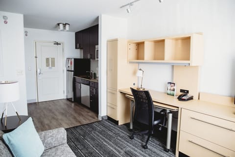 Suite, 1 Bedroom | Private kitchen | Full-size fridge, microwave, stovetop, dishwasher