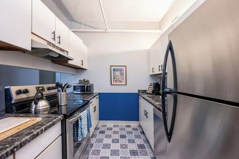 Food, family, and memories with our fully equipped kitchen.