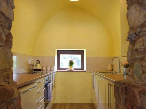 Kitchen | Old Chapel Cottage - Dinas Country Club, Dinas Cross, near Newport