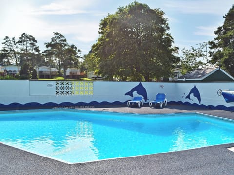 Swimming pool | Dinas Country Club, Dinas Cross, near Newport