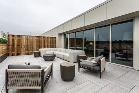 Pemberton Penthouse | Terrace/patio