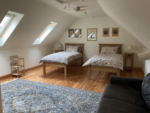 Comfort Cabin, Private Bathroom | 2 bedrooms