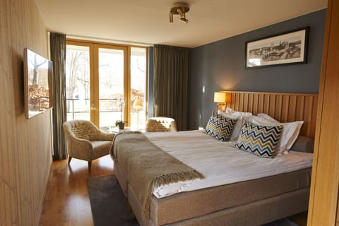 Superior Room | Premium bedding, minibar, individually decorated, individually furnished