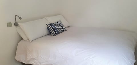 Standard Double Room, 1 King Bed | Blackout drapes, iron/ironing board, free WiFi, bed sheets