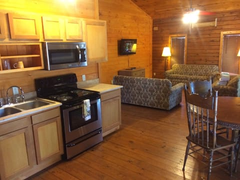 3 Bedroom Cabin | Private kitchen | Coffee/tea maker