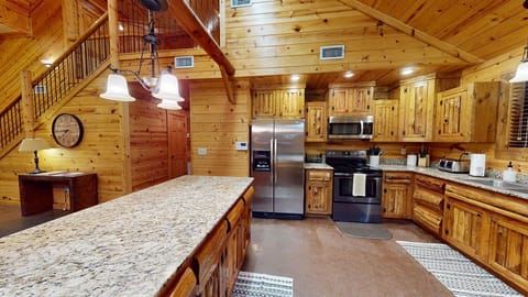 Winding-Creek-Kitcheb