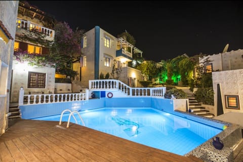 Apartment, 1 Bedroom, Smoking, Balcony | Pool | Outdoor pool