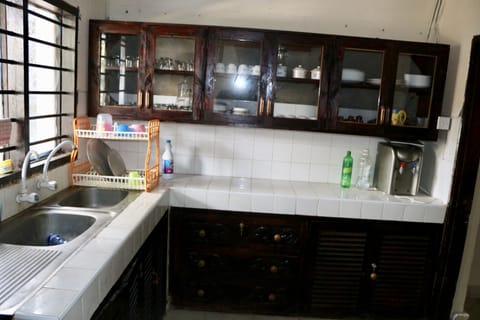 Room, 1 Bedroom, Smoking, Private Pool | Private kitchen
