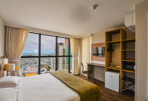 Luxury Double Room | Minibar, in-room safe, desk, laptop workspace