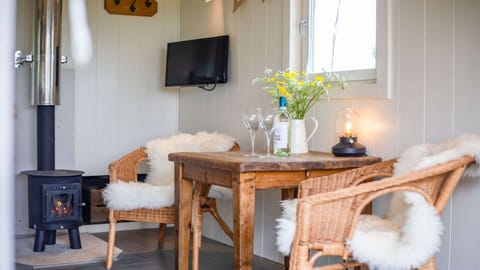 Vespers - StayCotswold