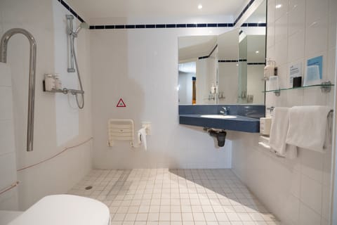 Room, 1 Queen Bed, Accessible | 1 bedroom, desk, laptop workspace, iron/ironing board