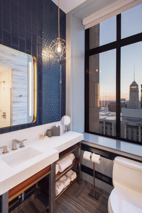 Premier Suite, 1 King Bed with Sofa bed, City View | Bathroom | Designer toiletries, hair dryer, bathrobes, towels