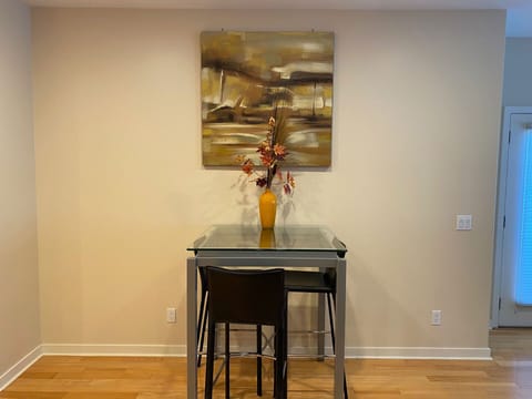 Breakfast Nook. Seating for two or three.