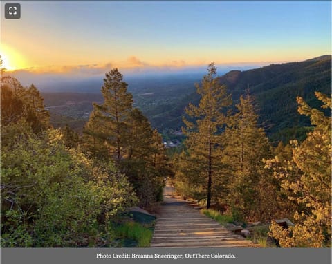 Local Attractions: 
The Manitou Incline