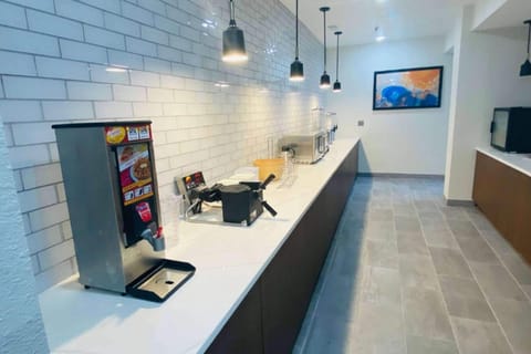 Free daily full breakfast