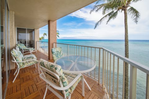 Condo, 2 Bedroom, Oceanfront (Unit 410, 2Bath) | Terrace/patio