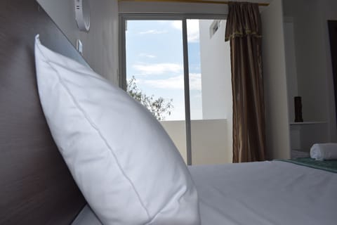 Comfort Double Room | Iron/ironing board, free WiFi