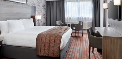 Standard Double with Bunk Bed | In-room safe, desk, iron/ironing board, free cribs/infant beds