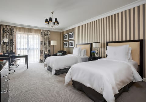 Deluxe Room, Non Smoking | Egyptian cotton sheets, premium bedding, down comforters, minibar