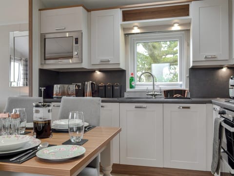 Kitchen/diner | Pheasant - Absolute Eden, Calthwaite, near Penrith