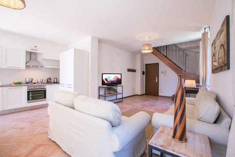 Family Apartment, 2 Bedrooms (Casa Al Prato Apt. G) | Living room | 24-inch flat-screen TV with digital channels, TV, heated floors