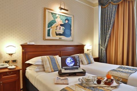 Down comforters, minibar, in-room safe, desk