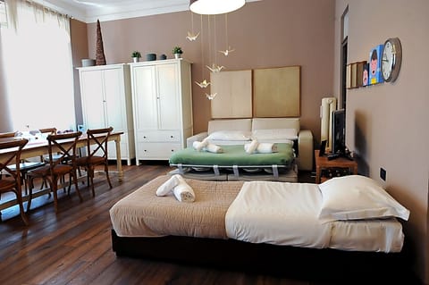 Studio | Free WiFi, bed sheets