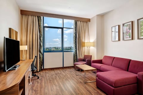 Suite, 1 Bedroom | In-room safe, blackout drapes, soundproofing, iron/ironing board