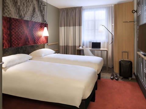 Individually furnished, desk, blackout drapes, soundproofing