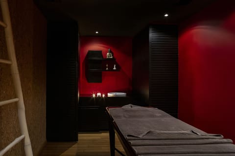 Body treatments, body scrubs, facials, Ayurvedic treatments